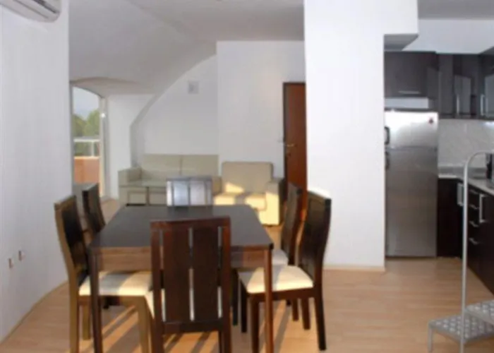 Aparthotel Stella Polaris Complex Sluneční pobřeží