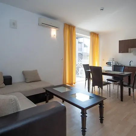 Stella Polaris Apartcomplex Sunny Beach
